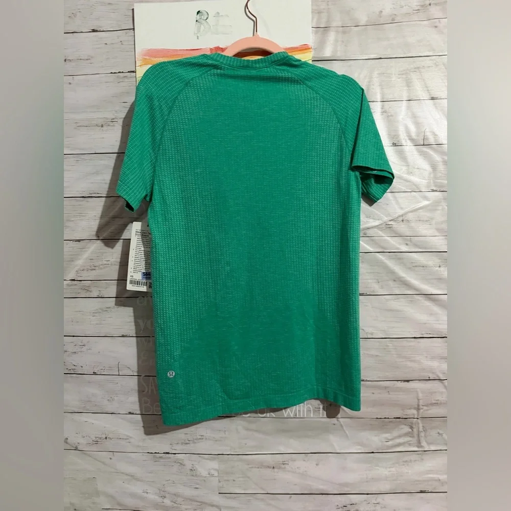 NWT Lululemon Metal Vent Tech Short Sleeves - Picture 2 of 8